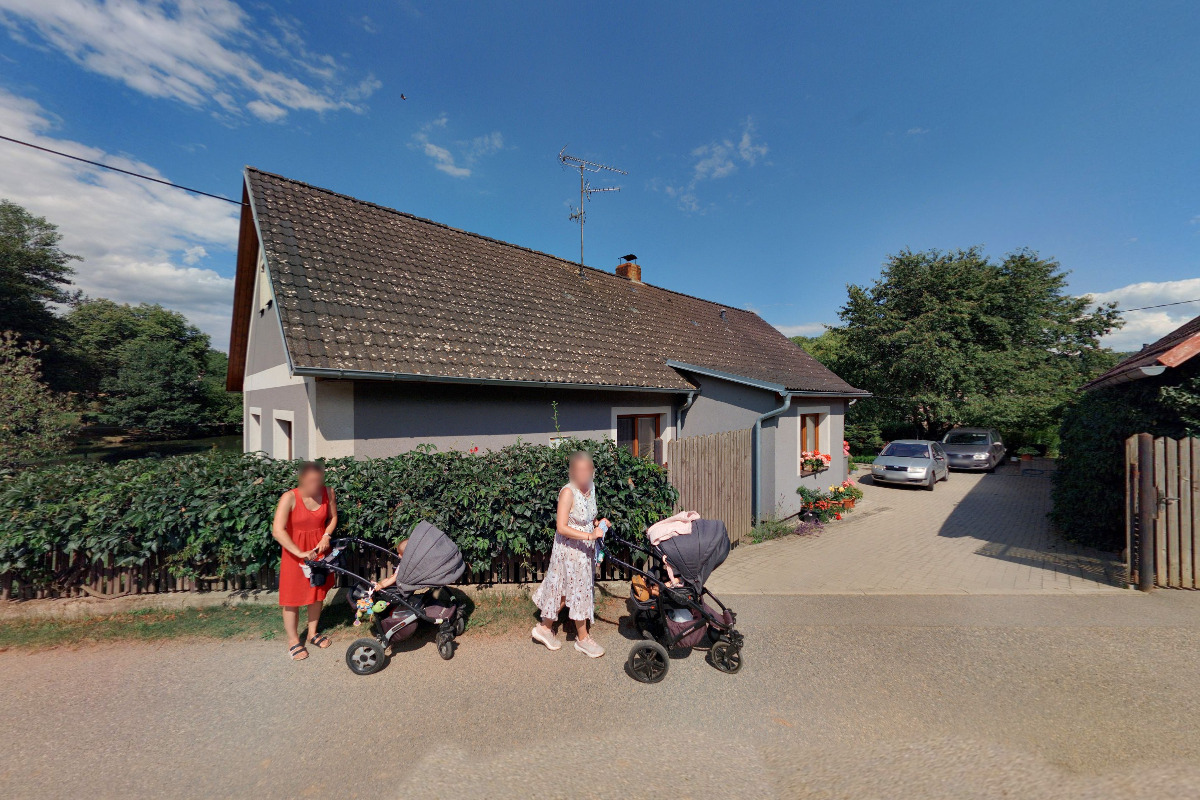 FINAREST, spol. s r.o.