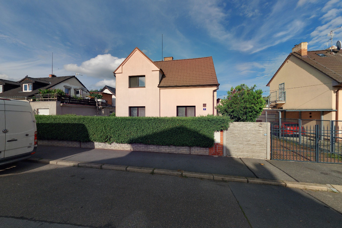 Českomoravský svaz chovatelů poštovních holubů - Místní spolek 0111 Praha-Libuš foto 2