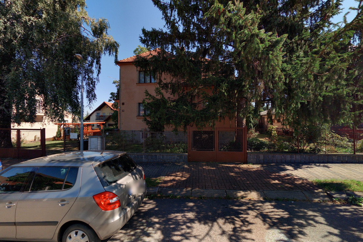 Young Monarch s.r.o.