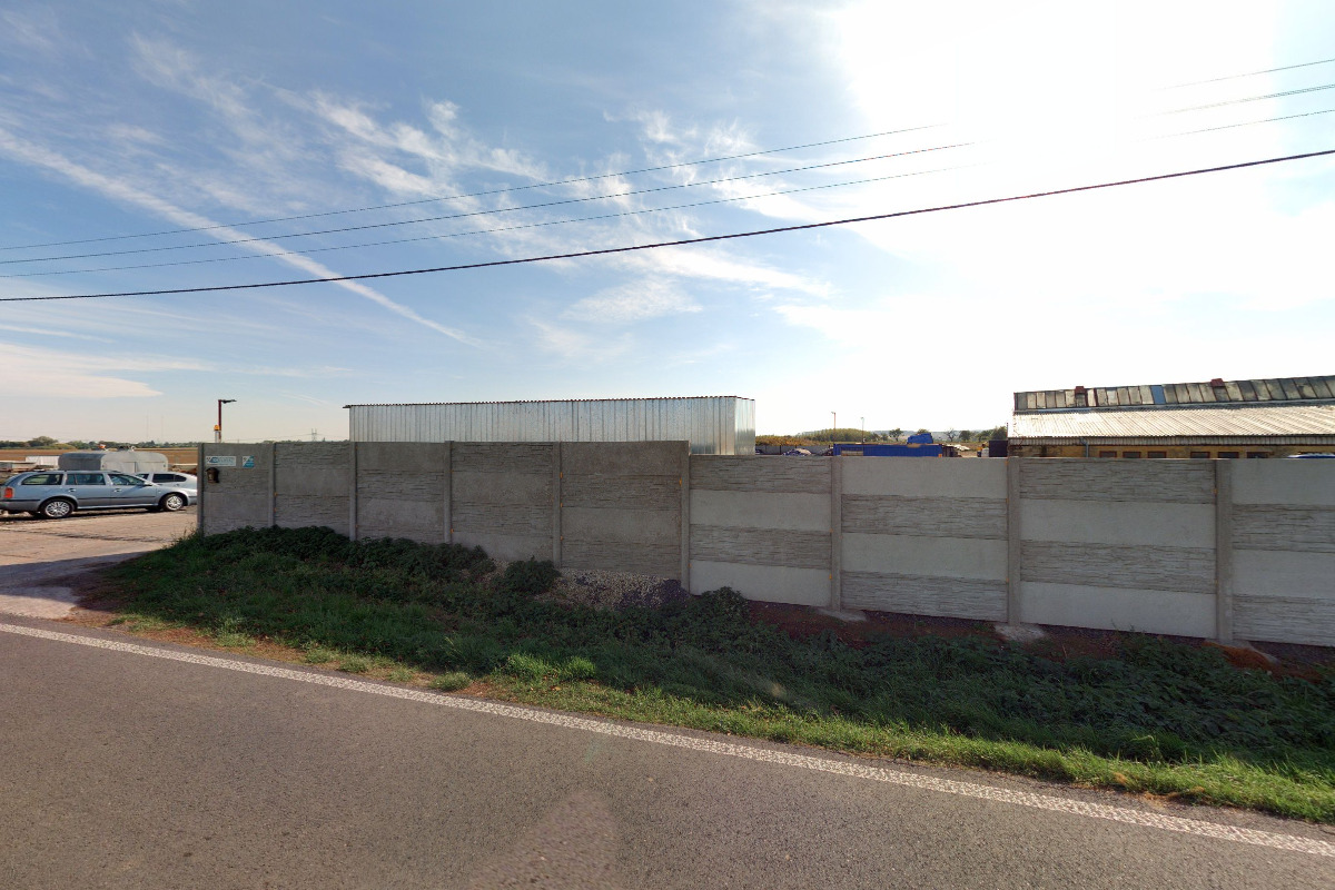 Uhelné sklady Tuklaty