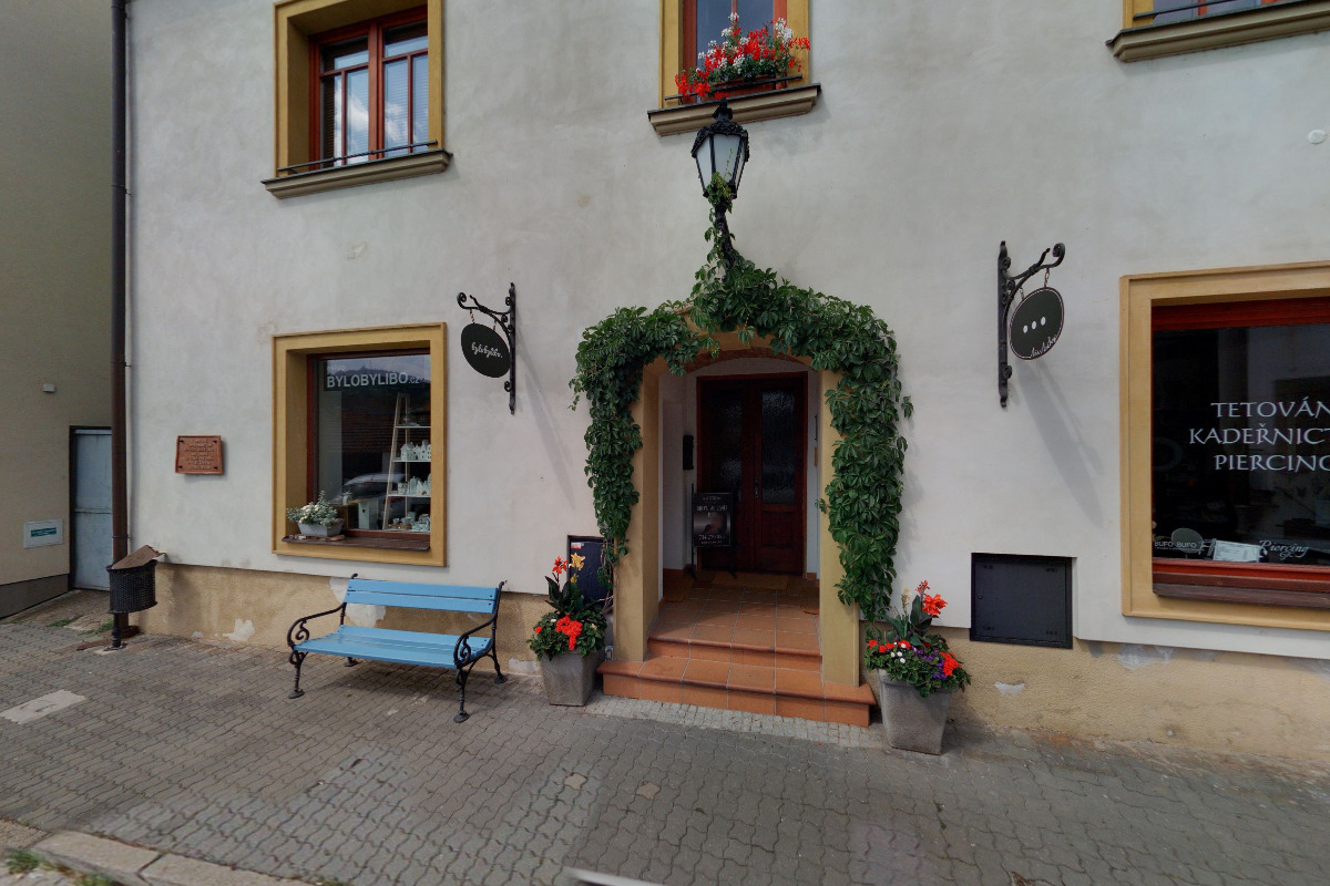 Piercing Tišnov - Gabriela Krcháková foto 5