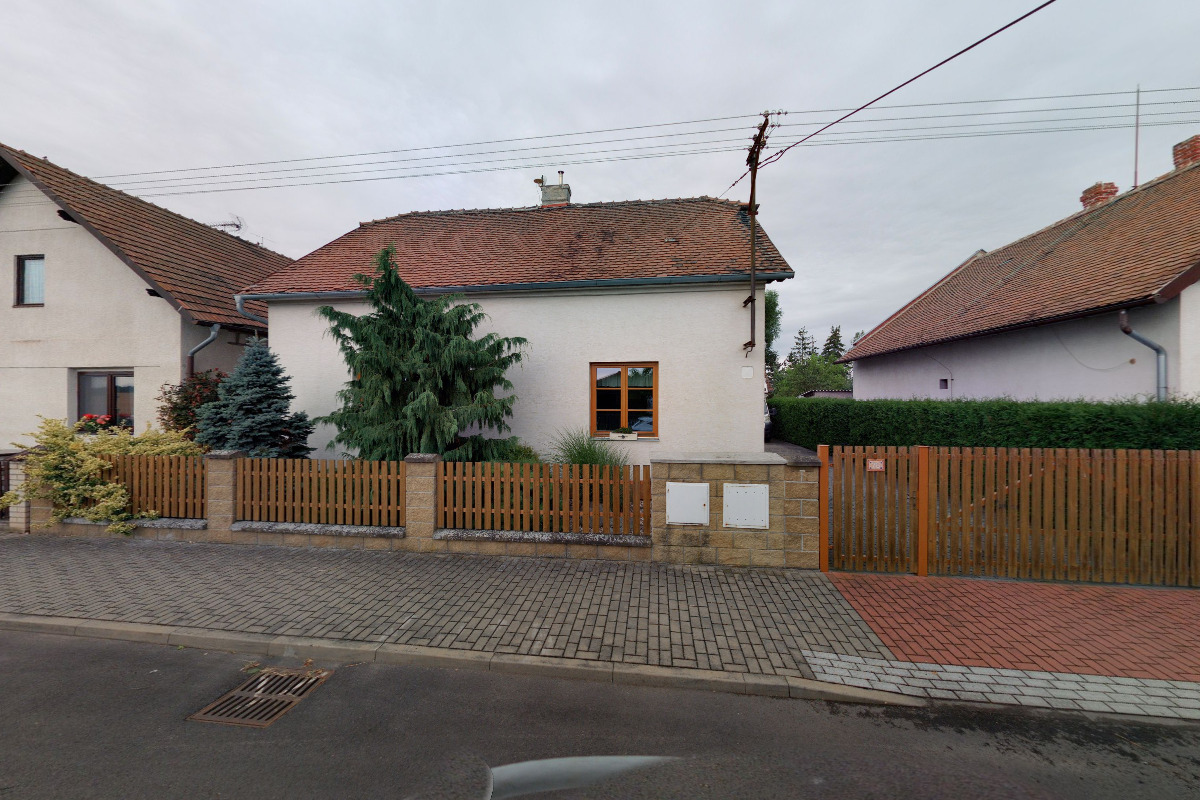 PLASTMONT, společnost s ručením omezeným