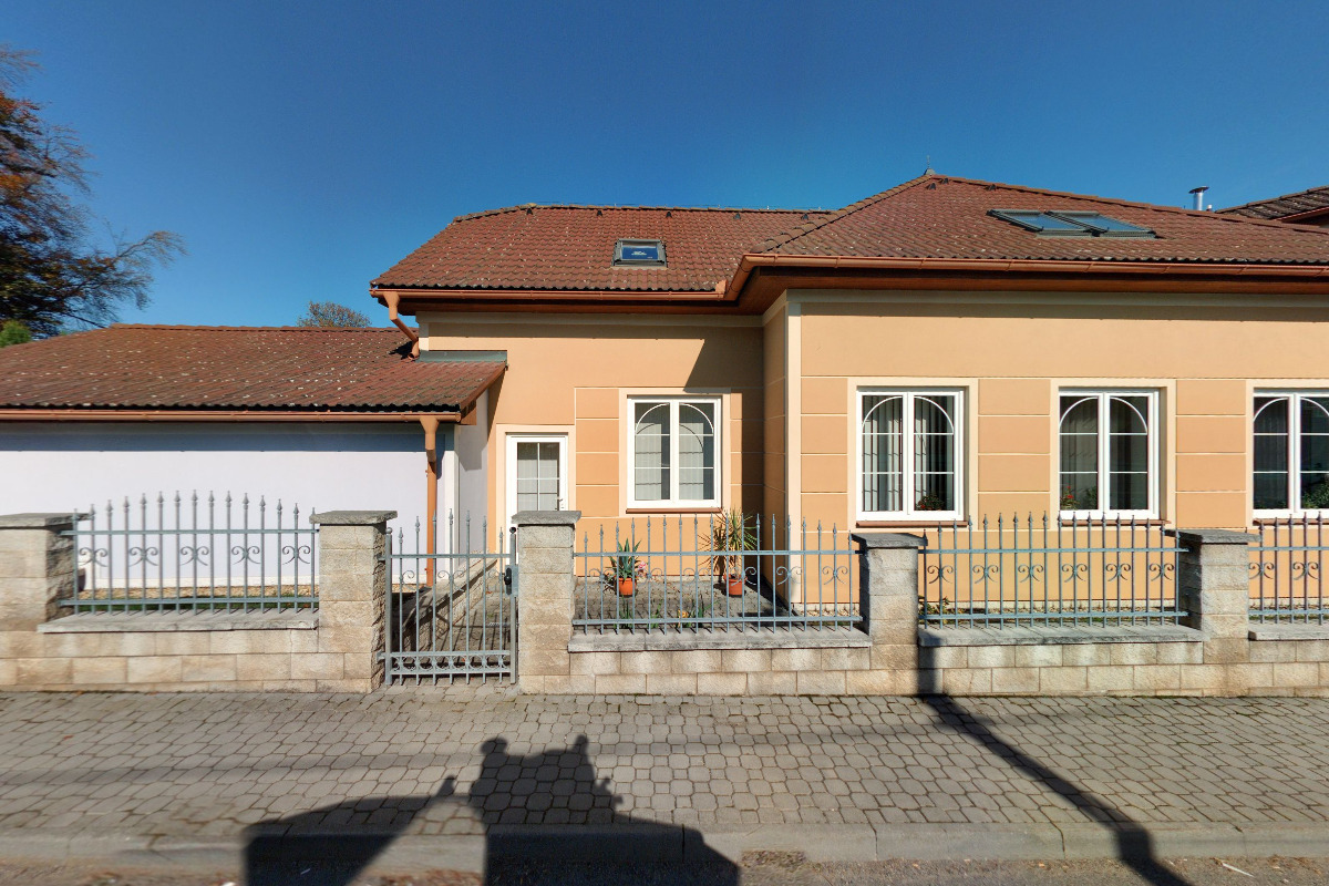 MUDr. Renata Pechalová, MediClinic a.s.