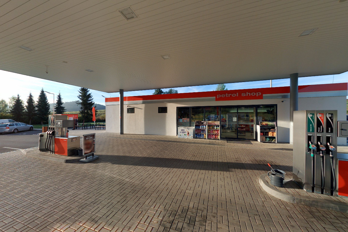 PETROL foto 3