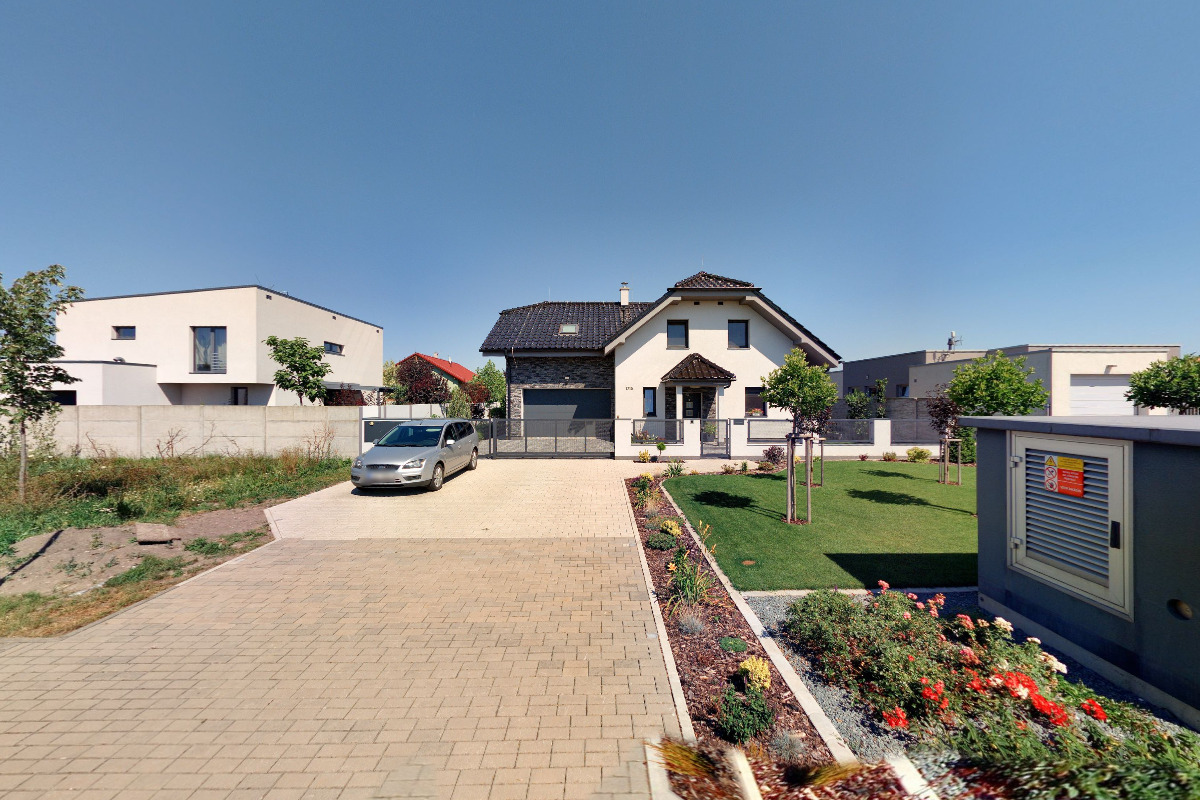 Bc. Aneta Sovadinová