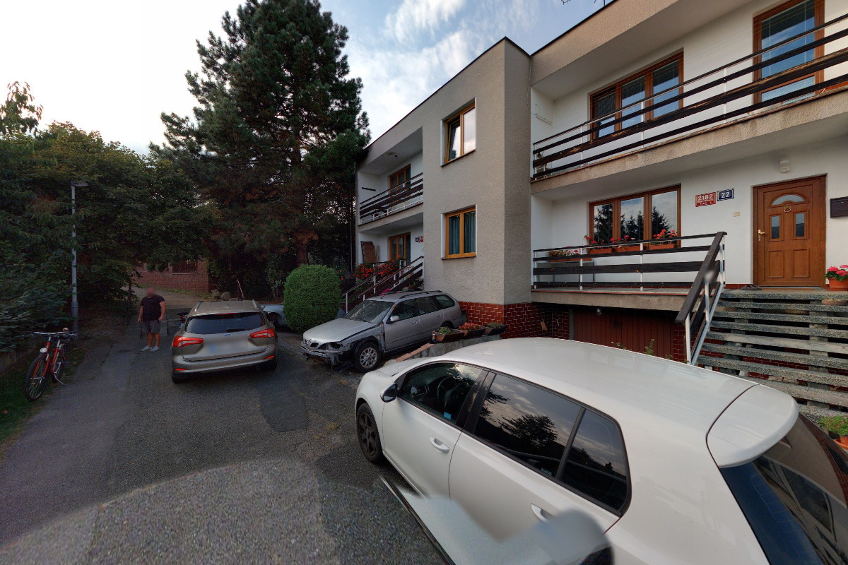 Opravy a údržbu skútrů Komínek