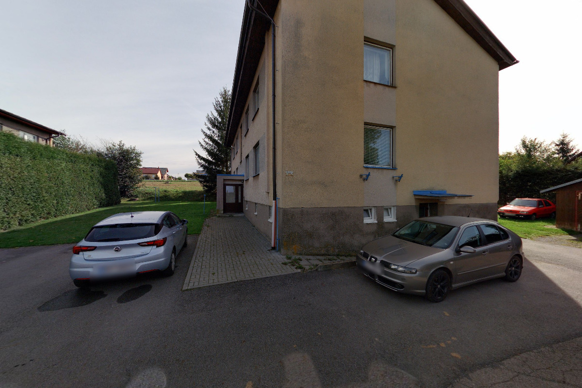 Elektromontáže u pomníku