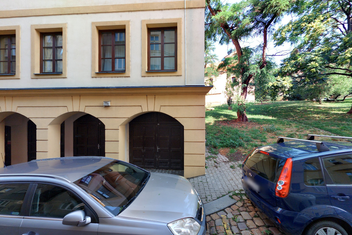 Římskokatolická farnost u kostelů sv. Mikuláše a sv. Václava Praha - Vršovice foto 2