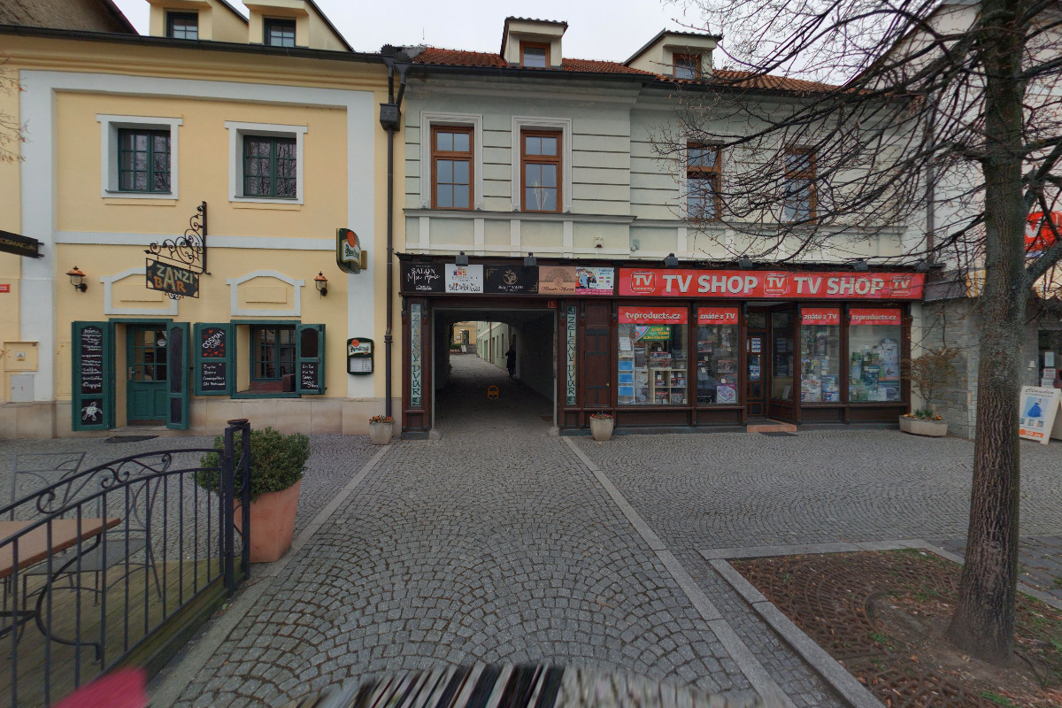 Beauty Salon Deni Perez