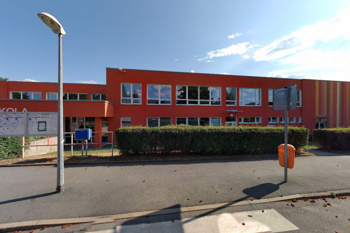 ZŠ Praha 8, Libčická