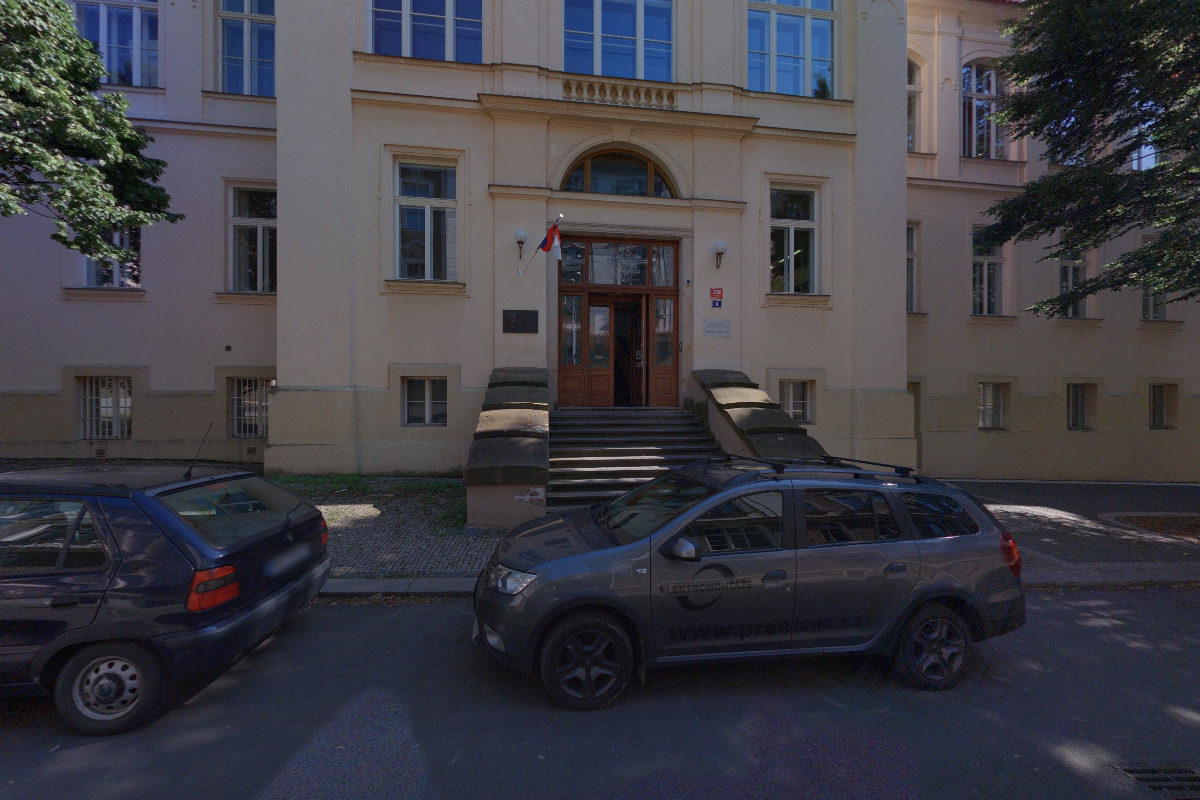 Katedra analytické chemie Přírodovědecké fakulty - Univerzita Karlova foto 2