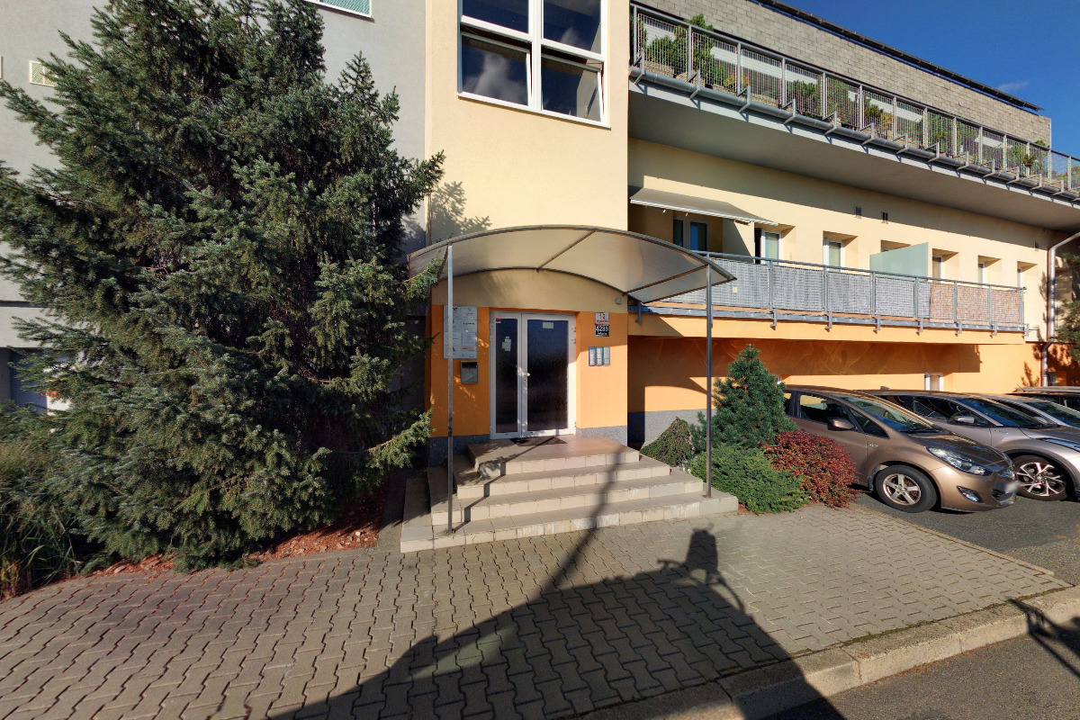 Chicas Industry, s.r.o.