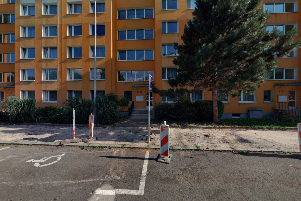 Bytové družstvo Křivenická 412-415