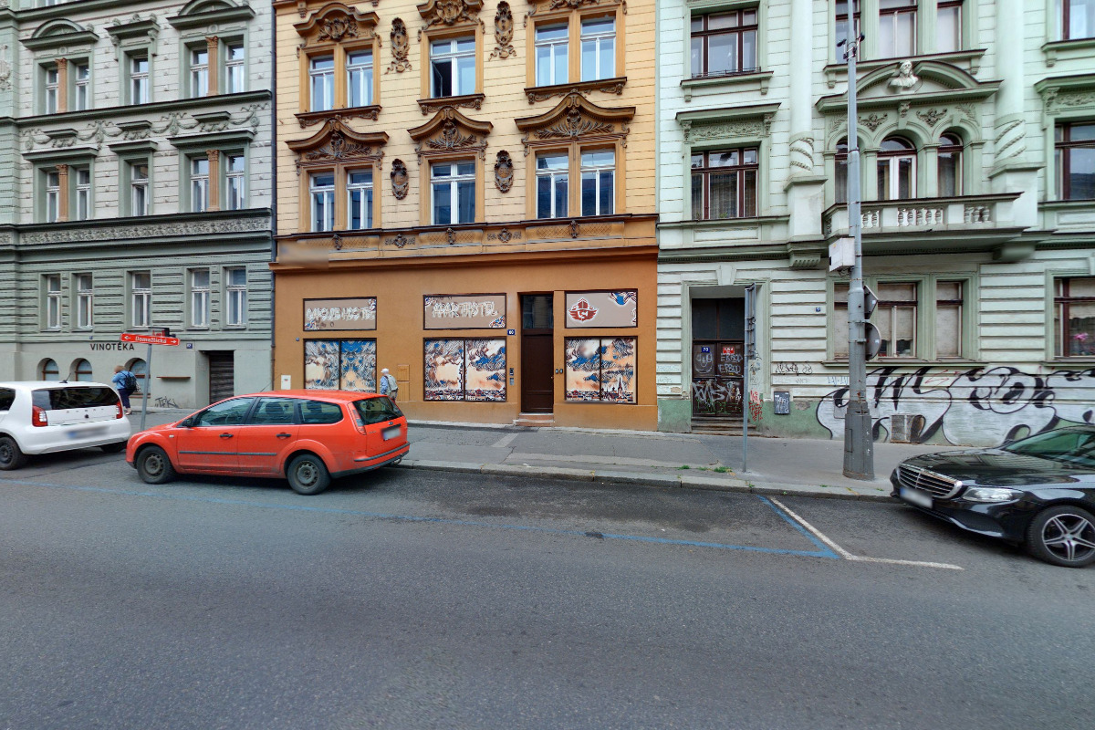 Žižkov tower suites