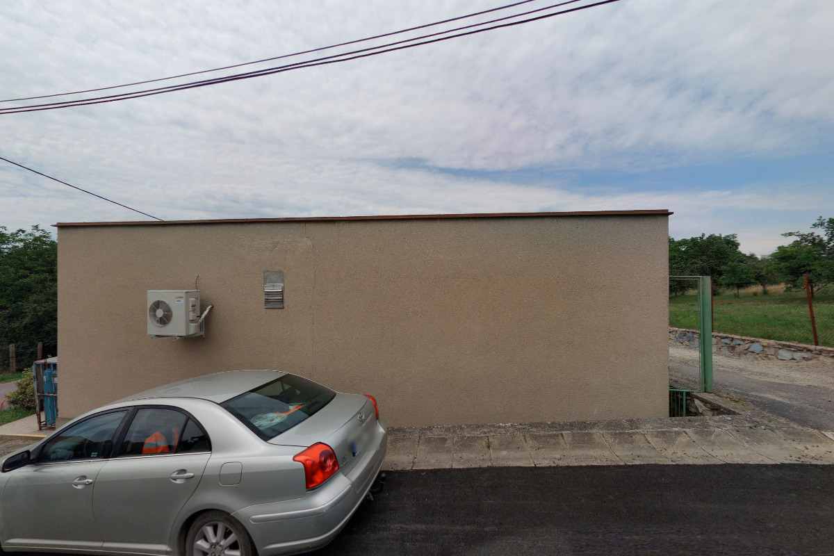 JEDNOTA, spotřební družstvo, Moravský Krumlov – COOP