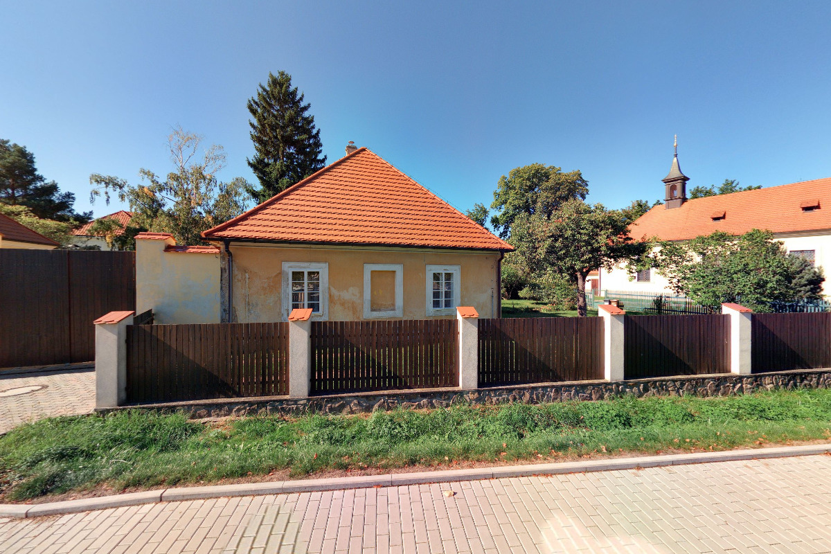 Římskokatolická farnost u kostela Povýšení sv. Kříže Praha - Koloděje