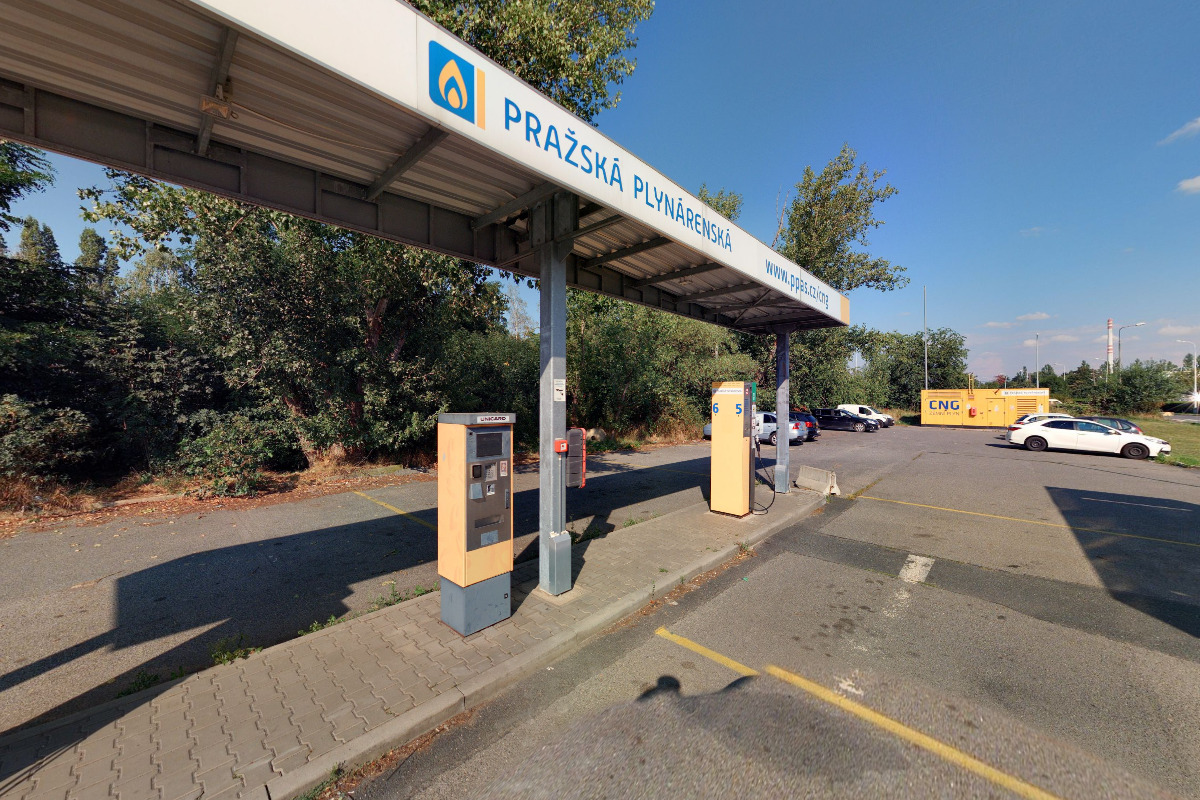 Pražská plynárenská - plnicí stanice CNG foto 2