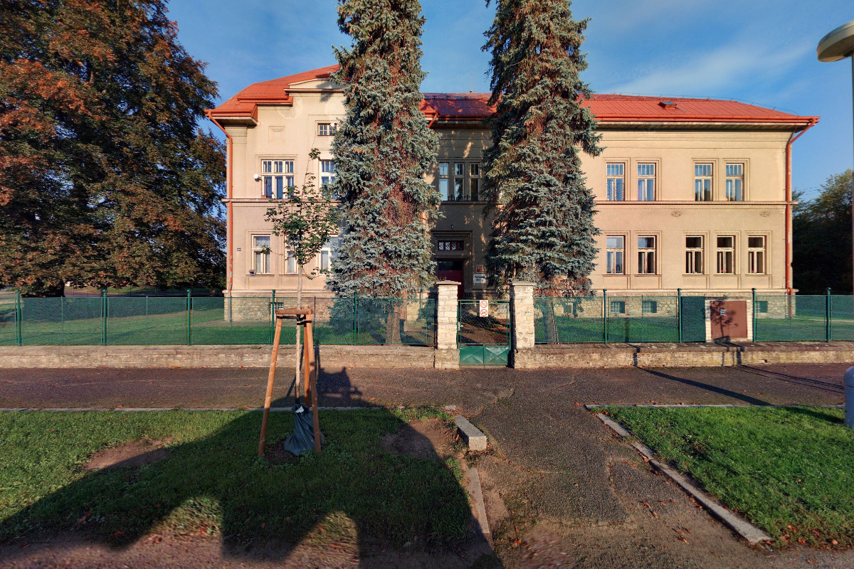 ZŠ, Hrochův Týnec foto 2