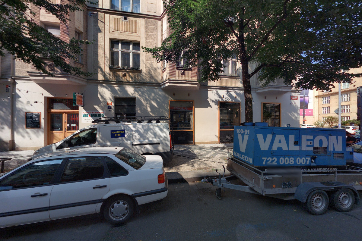 Head Spa Studio by Nika