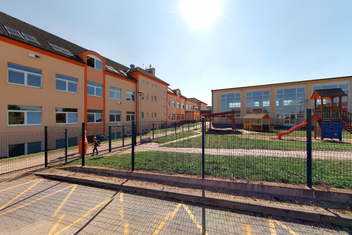 MŠ Svatobořice - Mistřín, Hlavní