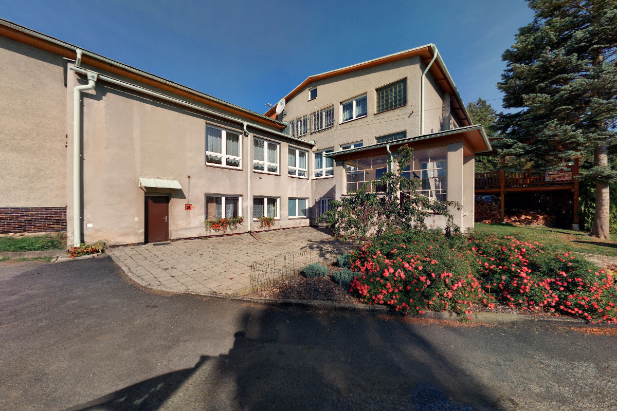 Místní knihovna Drozdov