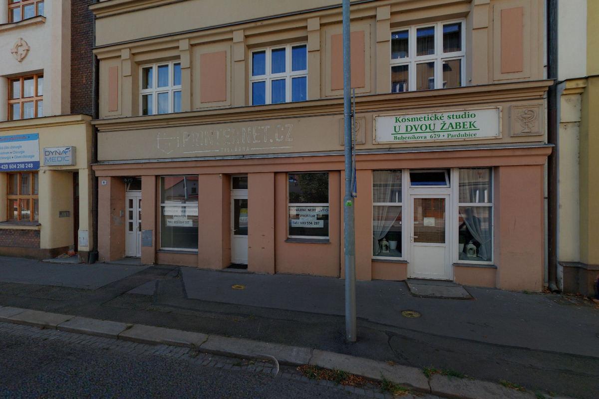 Kosmetické studio U dvou žabek - Nehtové studium foto 2