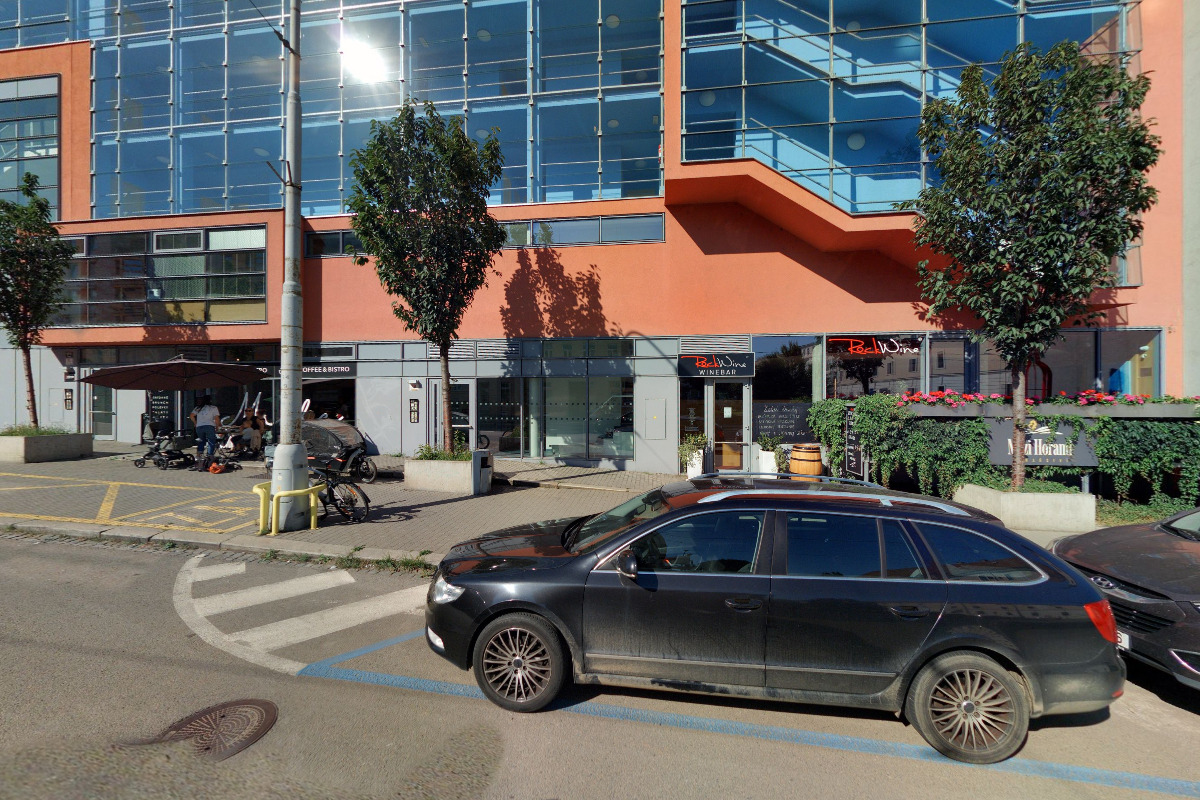 Mgr. et Mgr. Andrea Kuchařová, advokátka