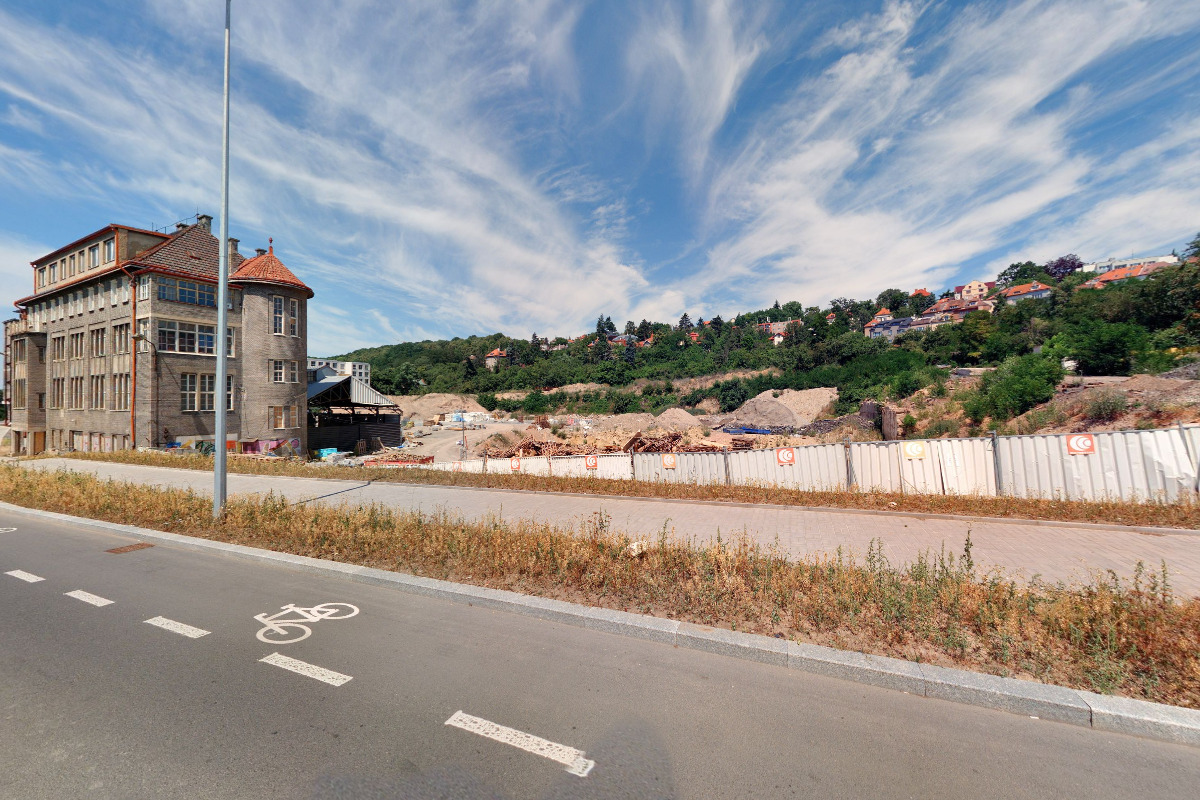 SUNNY GROUP, spol. s r.o.