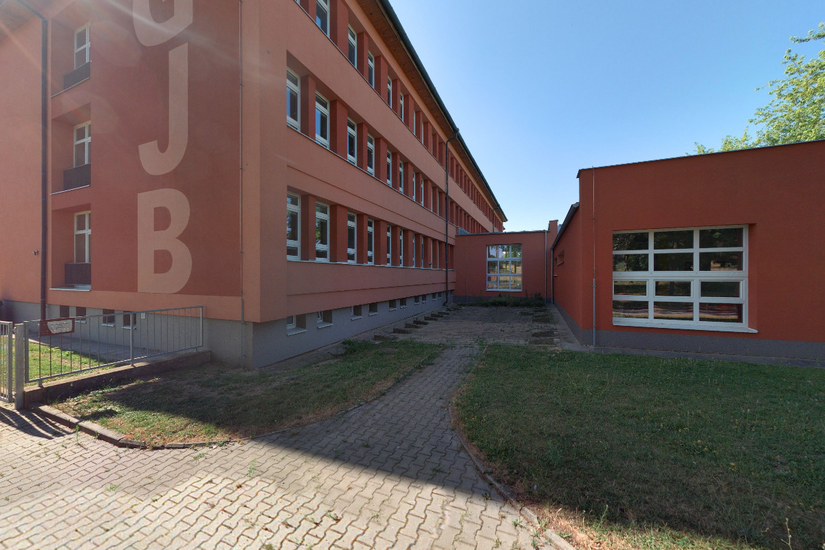 Gymnázium Jana Blahoslava, Ivančice