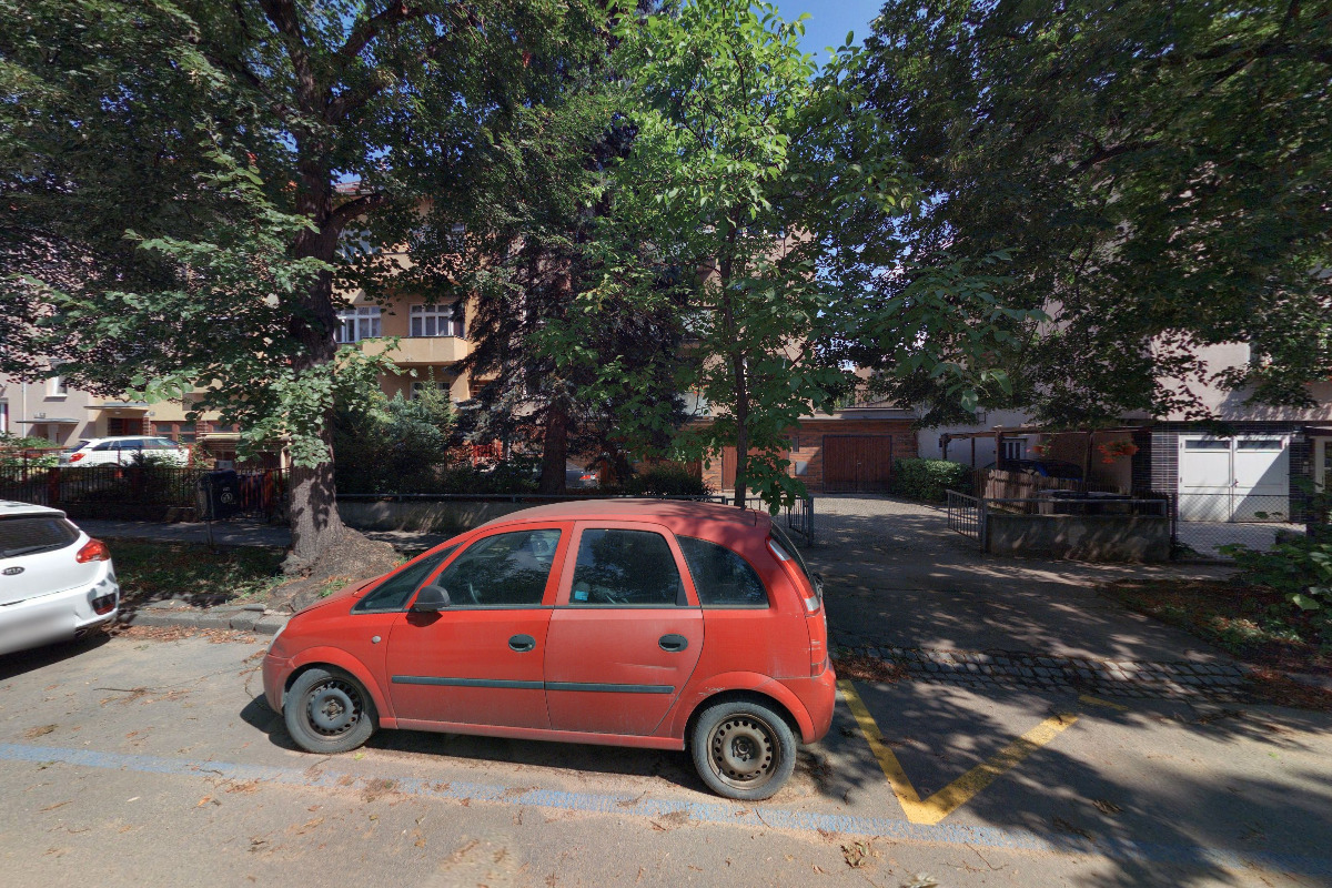 Jana Nepalová - nezávislá realitní konzultantka foto 2