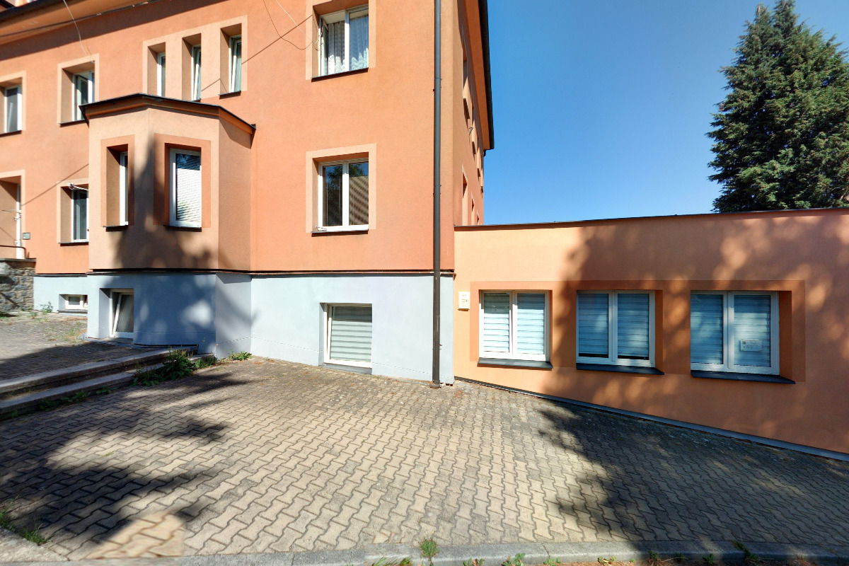 MUDr. HANA ZEMANOVÁ