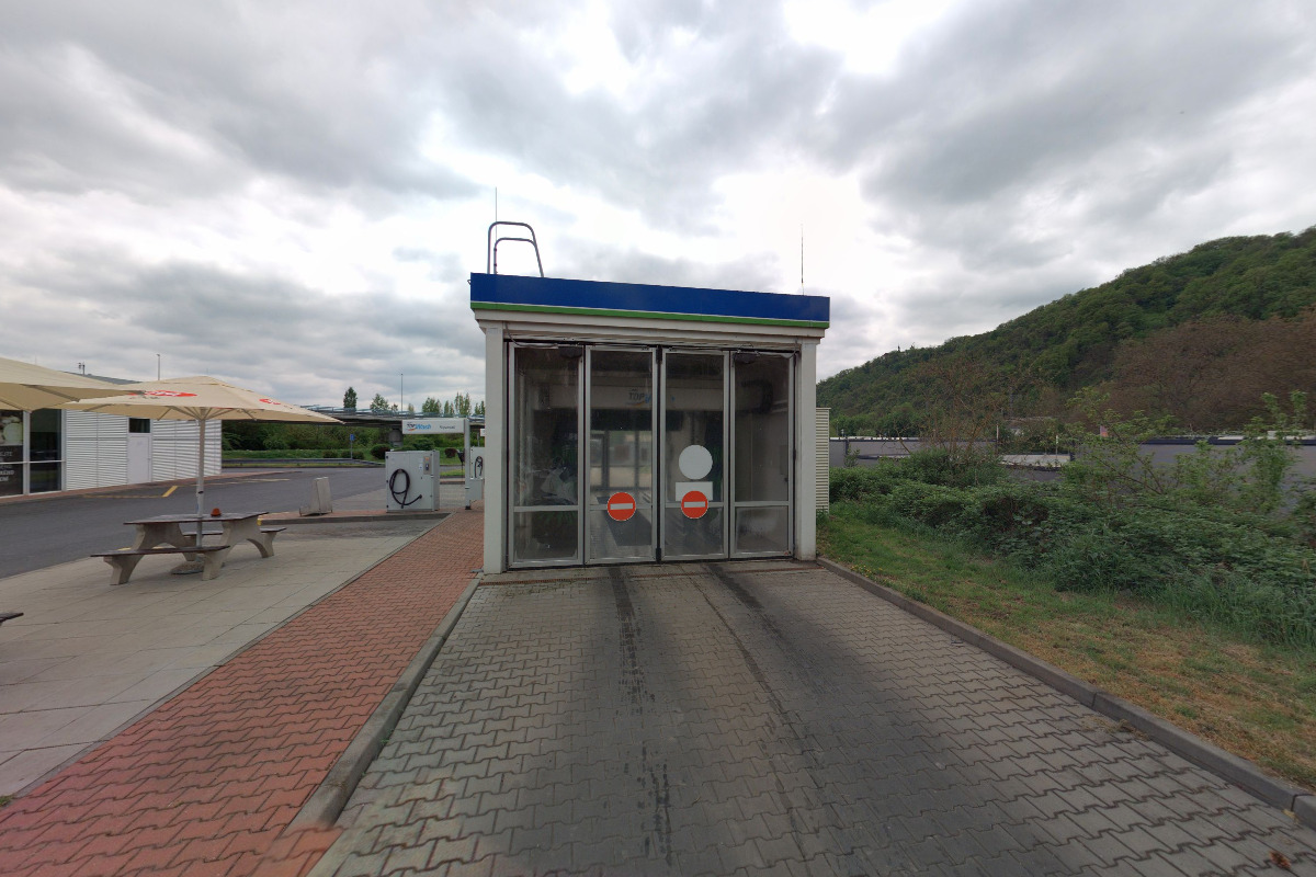 OMV TOP Wash - mycí linka