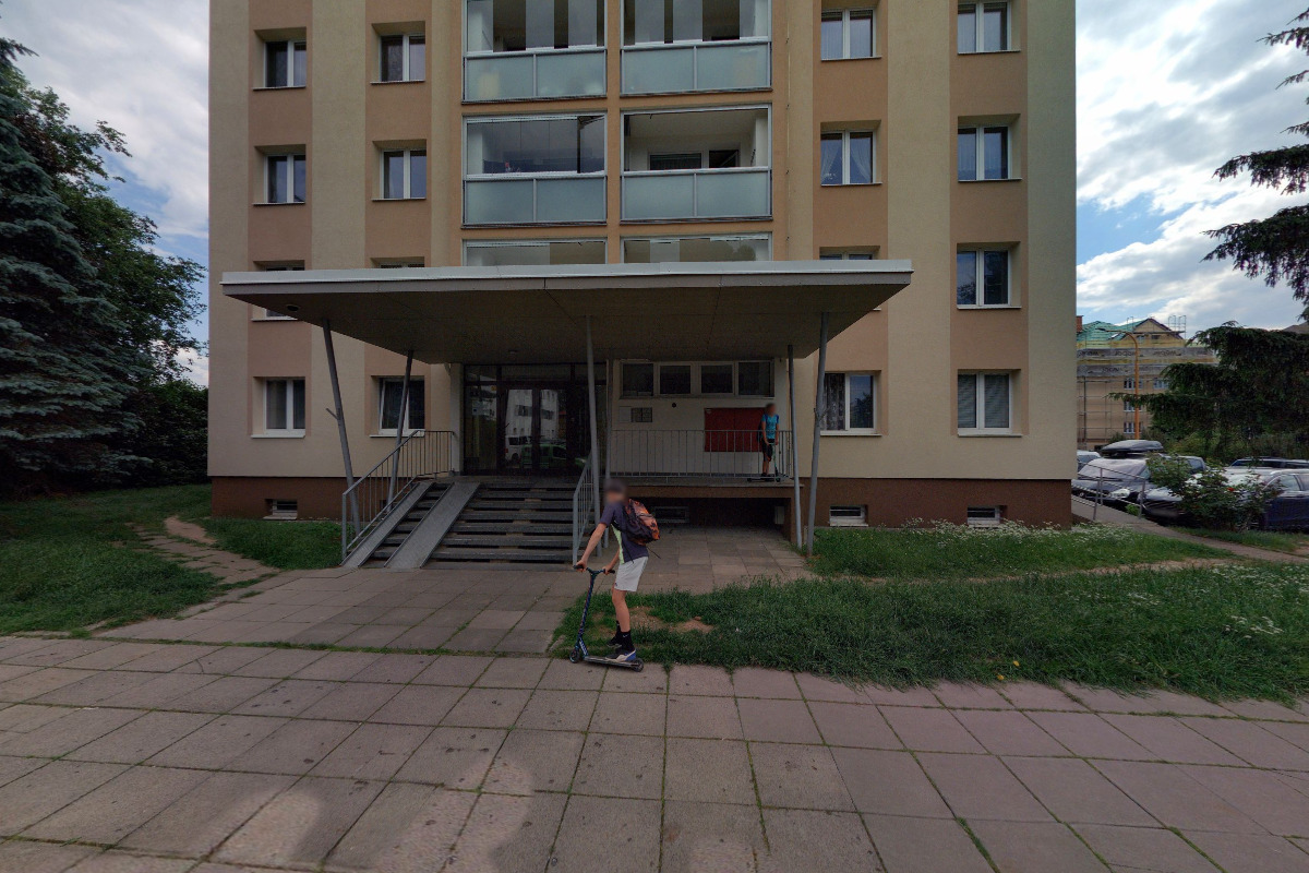 InsToP foto 2