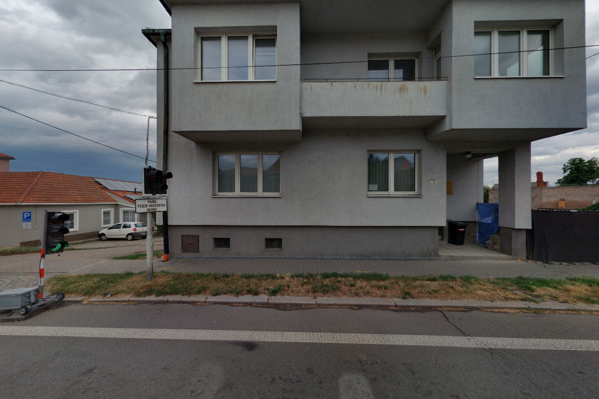 MUDr. PETR ZUSKA ORDINACE INTERNÍ A GERIATRICKÁ, s.r.o.