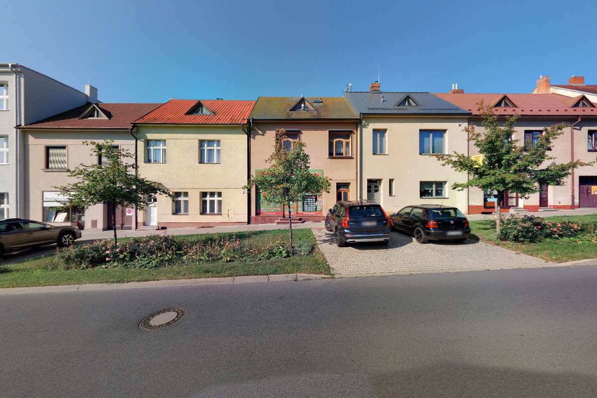 Jan Koutný  - realitní makléř/ realitní asistent