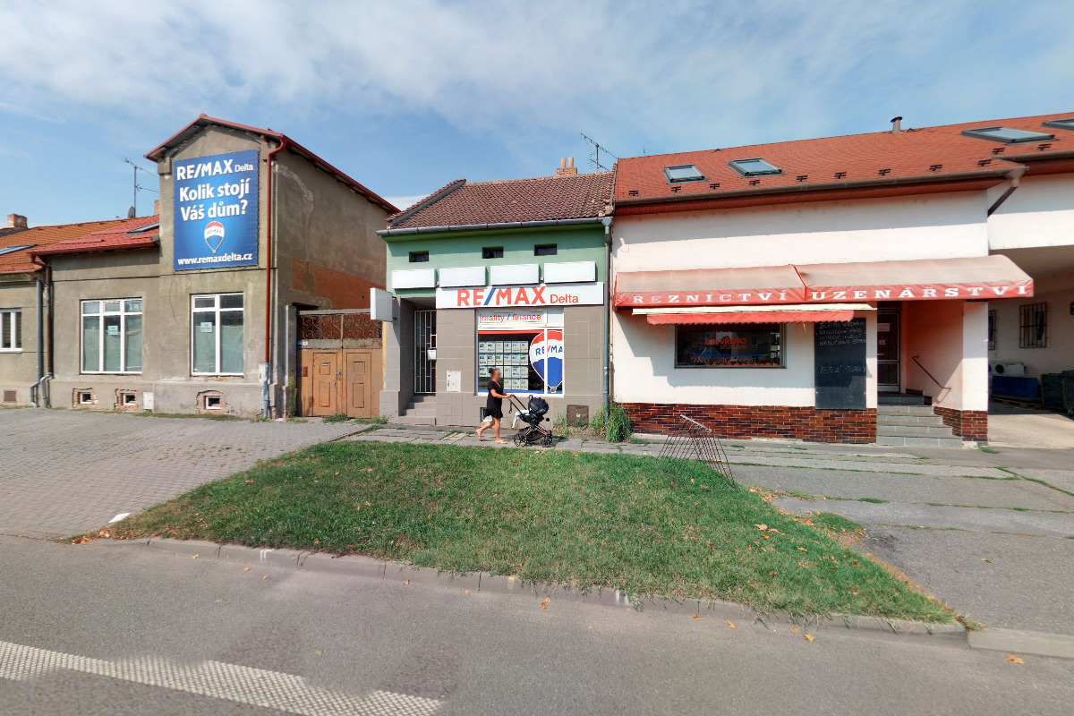 Kamila Bartošová - Pronájem lešení foto 2