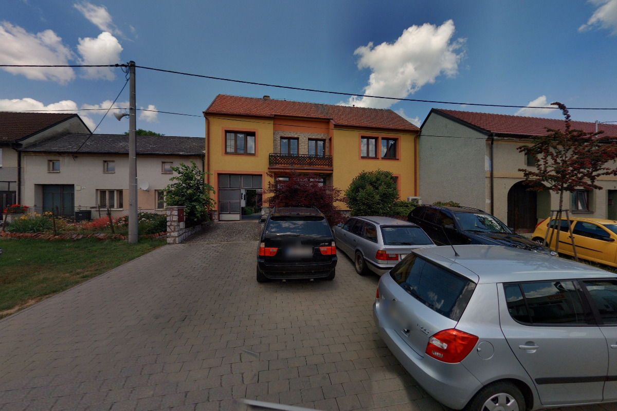 OCServis Ostrov u Macochy 414 foto 2