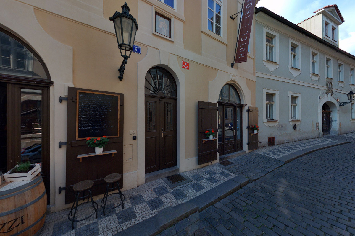 IKONA Wine Bar foto 1