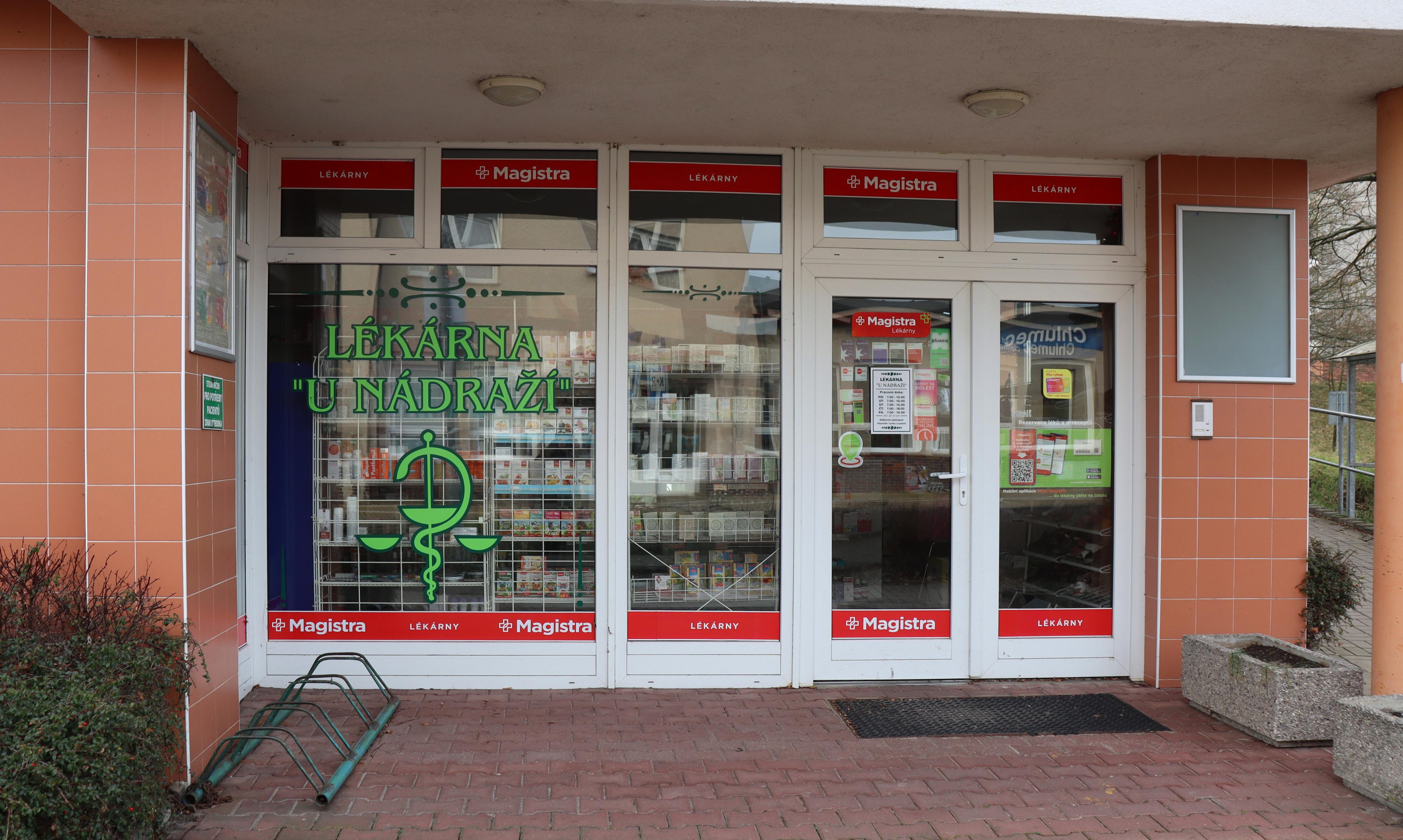 Lékárna U nádraží foto 6