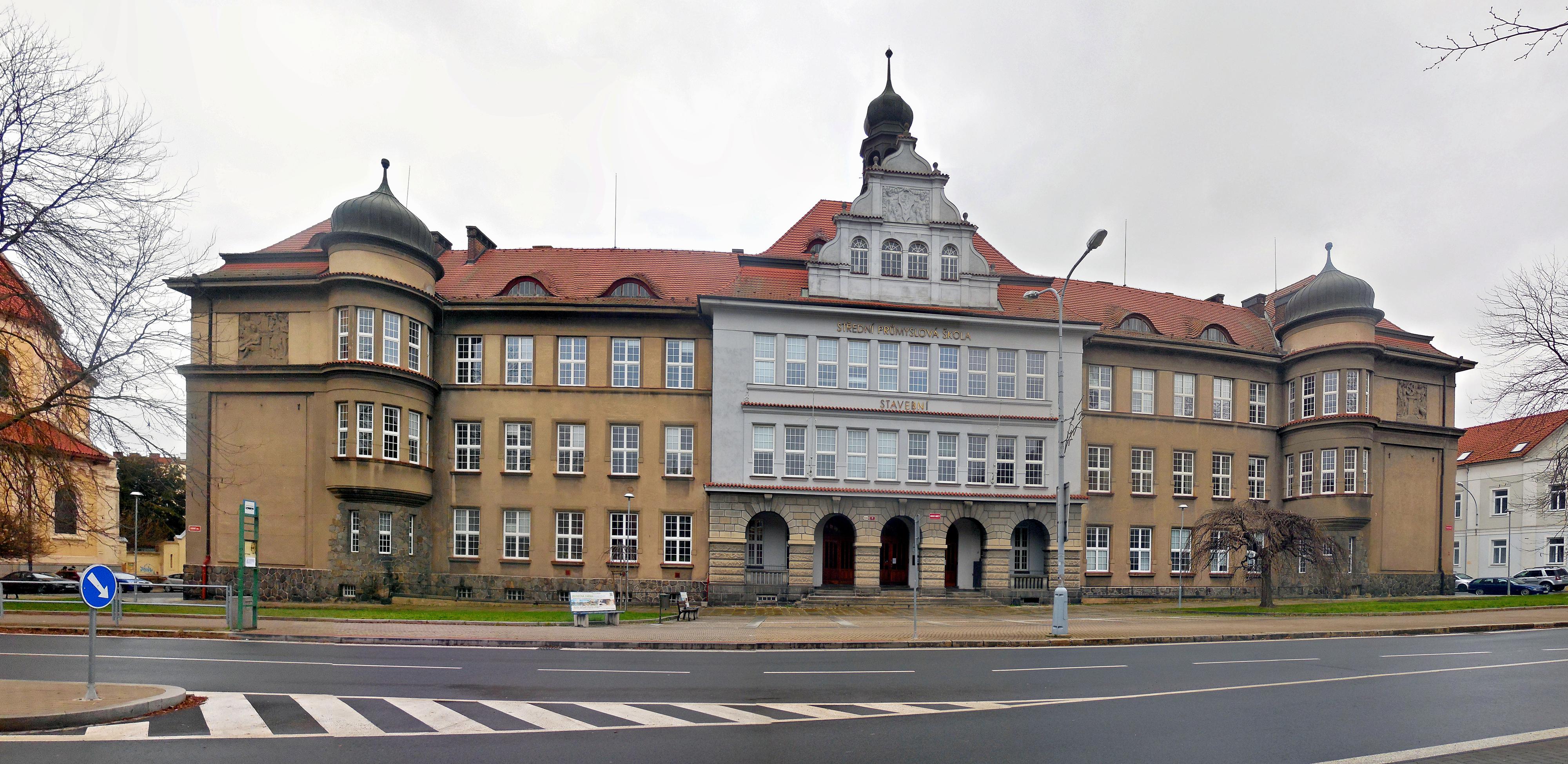 Střední průmyslová škola stavební Plzeň foto 3