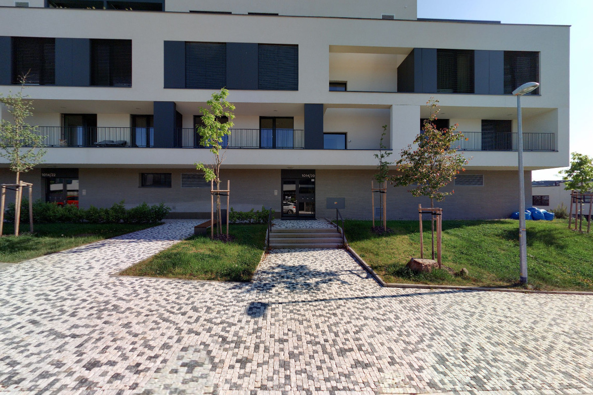 AC&C services, s.r.o.