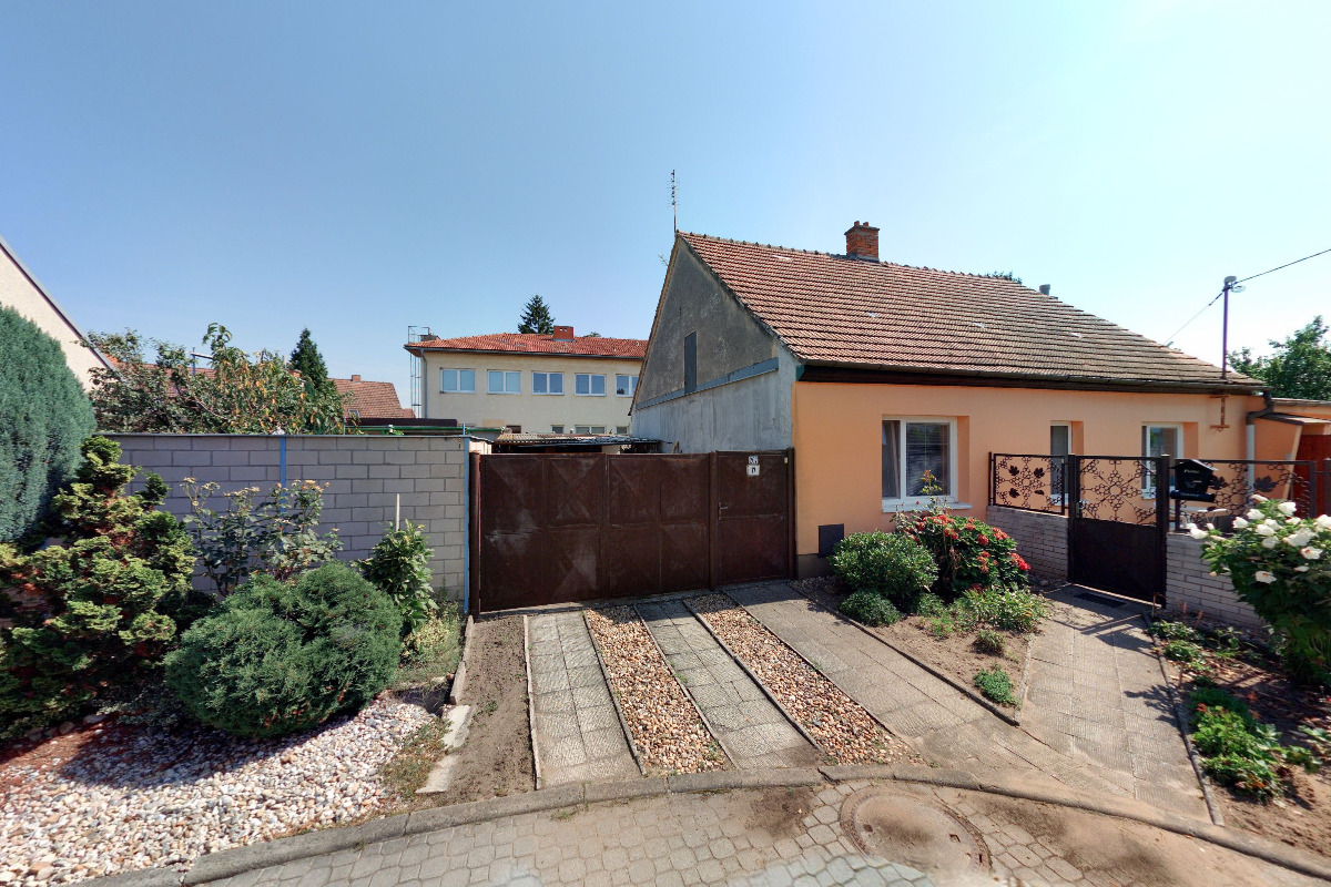 Místní knihovna Lužice