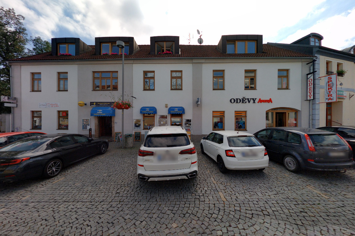 Zahrada - café & bistro