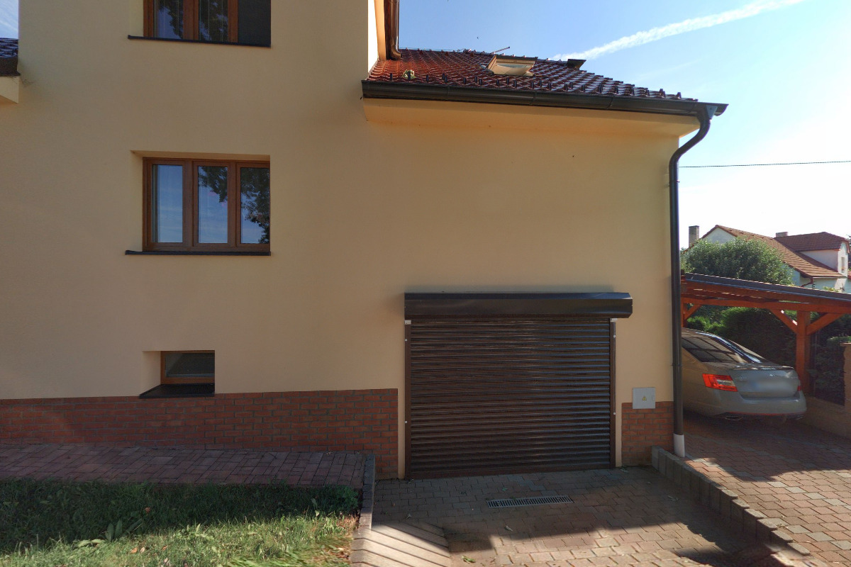 BUS DOPRAVA - SERVIS, s.r.o.