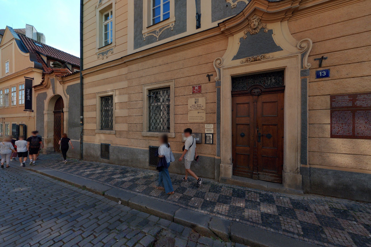 Hórnikova lužickosrbská knihovna