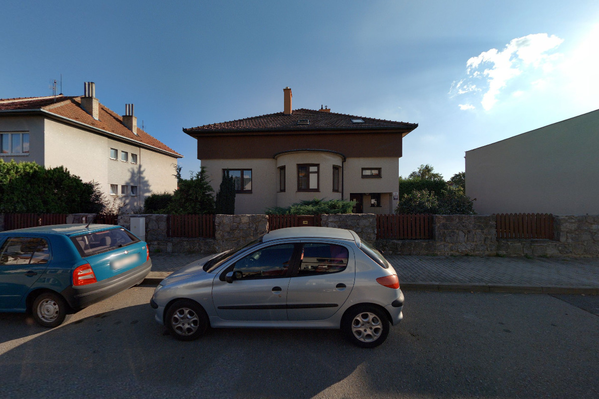 Mgr. Lucie Vaverková, DiS, advokátka