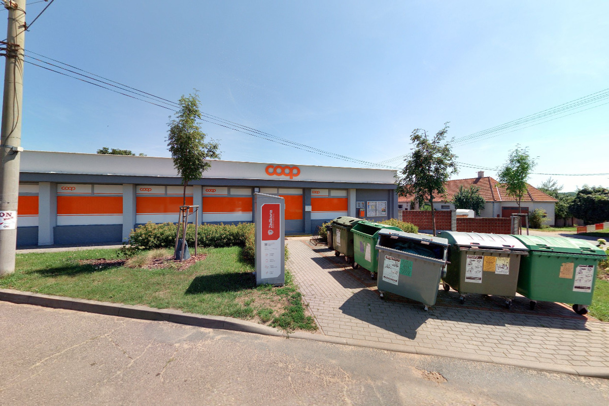 JEDNOTA, spotřební družstvo, Moravský Krumlov – COOP foto 3