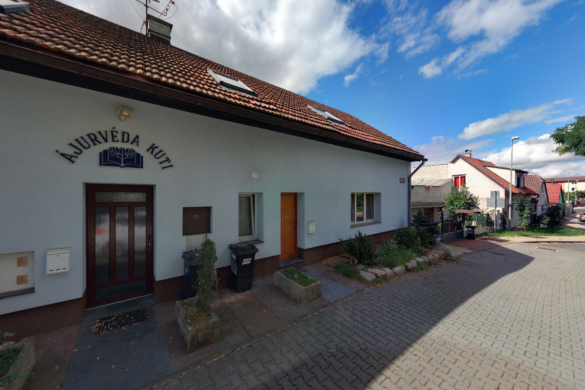 Ájurvédská Univerzita v Praze (AUP)