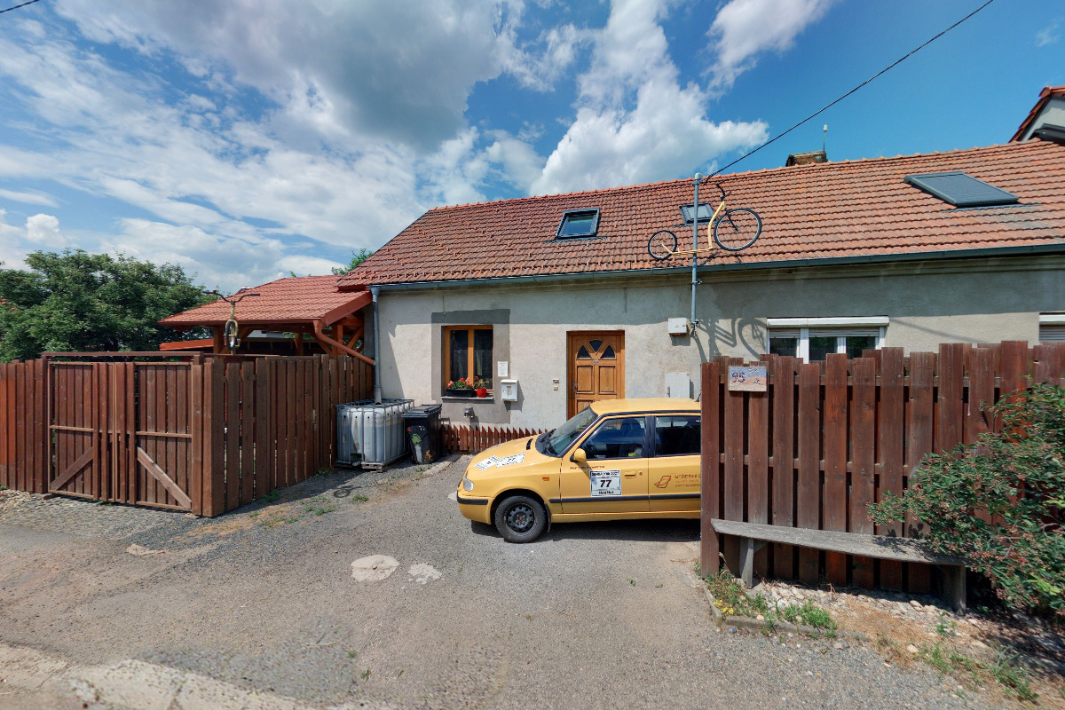 Dana Nováková - prodej střešních oken foto 1