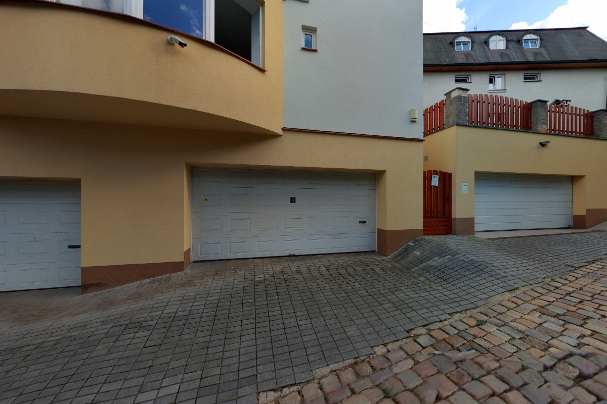 Mgr. et Mgr. Petr Jebas, advokát